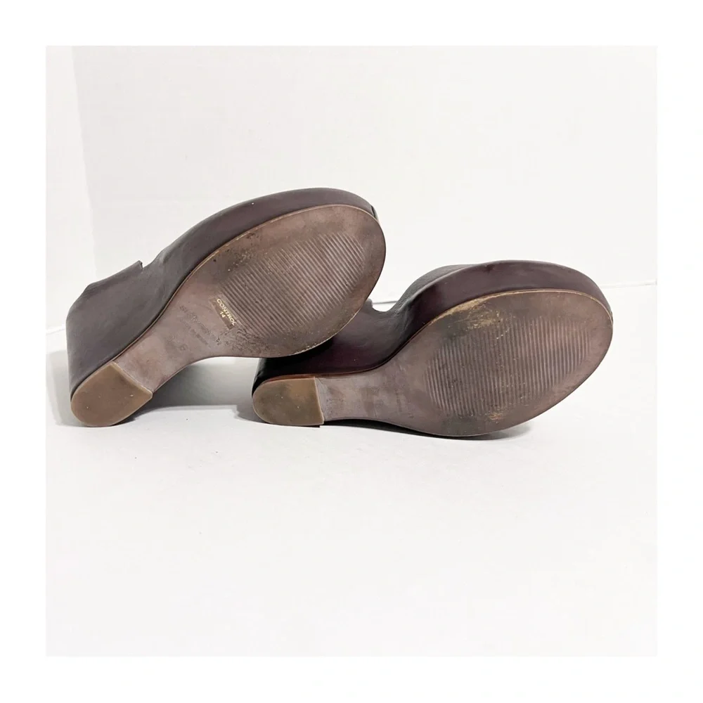 Sixtyseven women brown